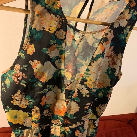 Floral Mini Dress - Picture 3 of 7